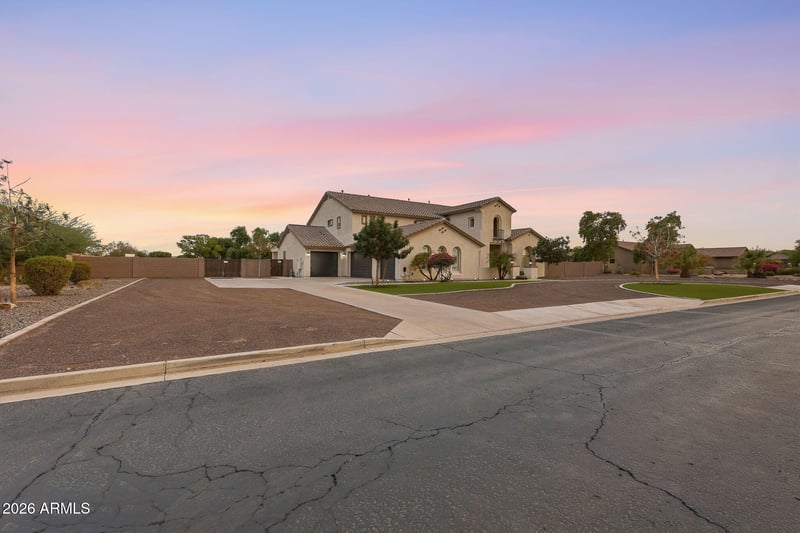 14139 W Christy Dr, Surprise, AZ 85379