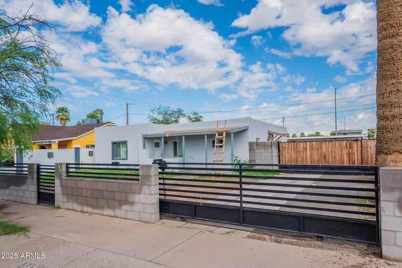1414 Moreland St, Phoenix, AZ 85006