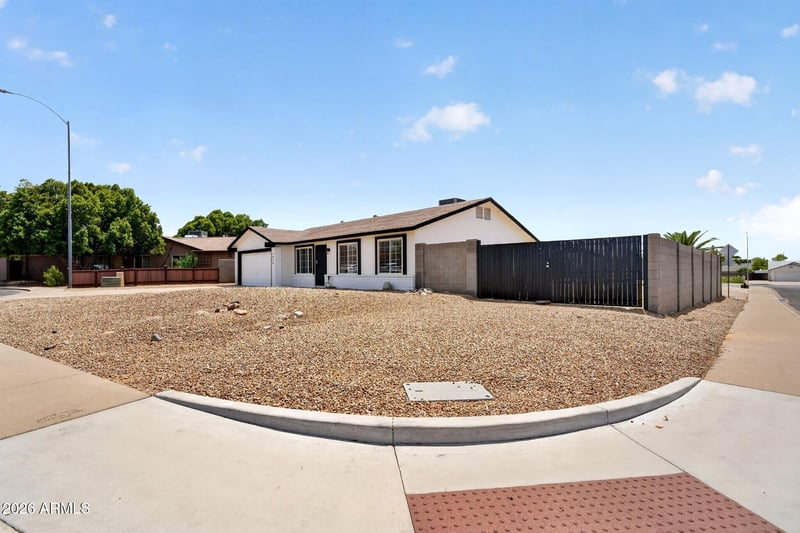1414 N Rowen Cir, Mesa, AZ 85207