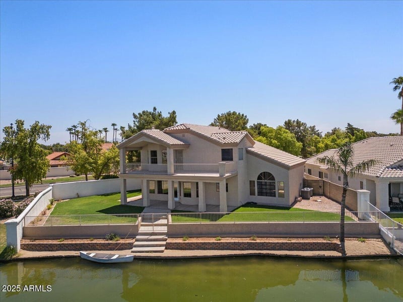 1414 Palmsprings Dr, Gilbert, AZ 85234