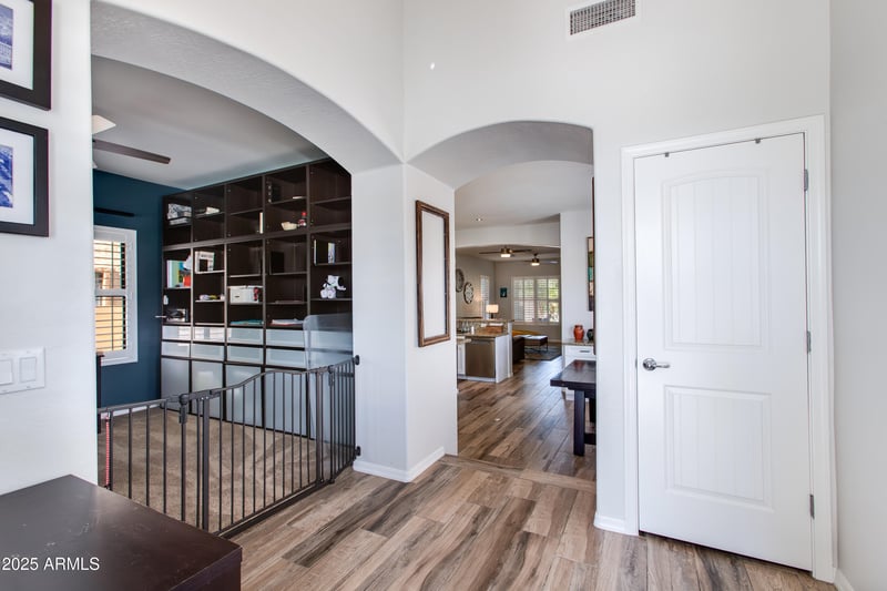 1414 Swan Ct, Chandler, AZ 85286