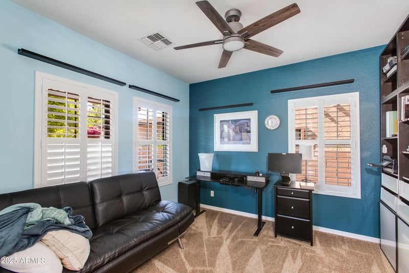 1414 Swan Ct, Chandler, AZ 85286