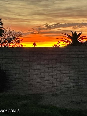 14140 Circle Ridge Dr, Sun City West, AZ 85375