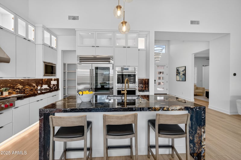 14141 Highland Ave, Fountain Hills, AZ 85268