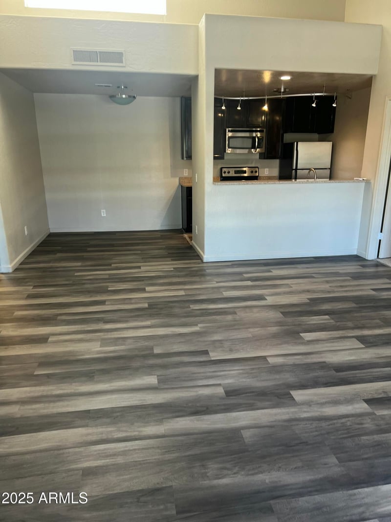14145 N 92nd St #2011, Scottsdale, AZ 85260