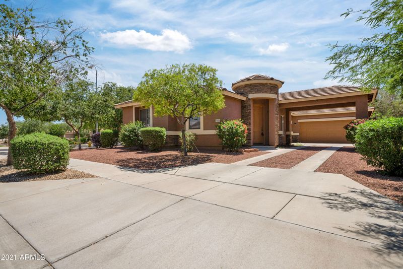 1415 E Gary Way, Phoenix, AZ 85042