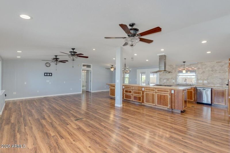 1415 W Roundup St, Apache Junction, AZ 85120