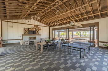 14151 Old Oak Ln, Surprise, AZ 85379