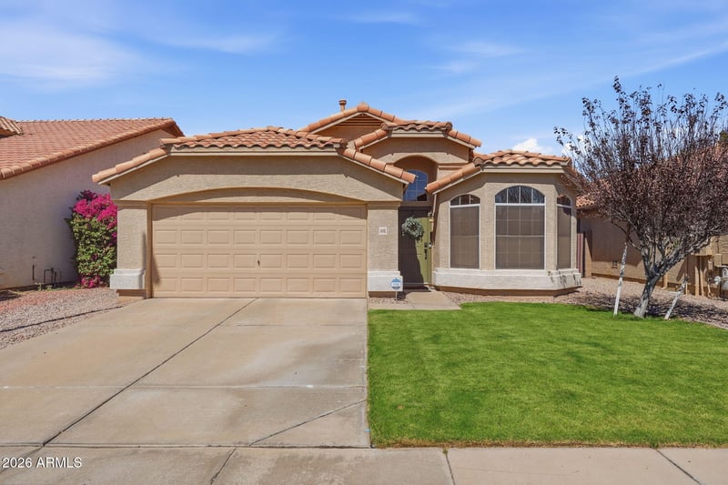 1416 Sierra Madre Ave, Gilbert, AZ 85296