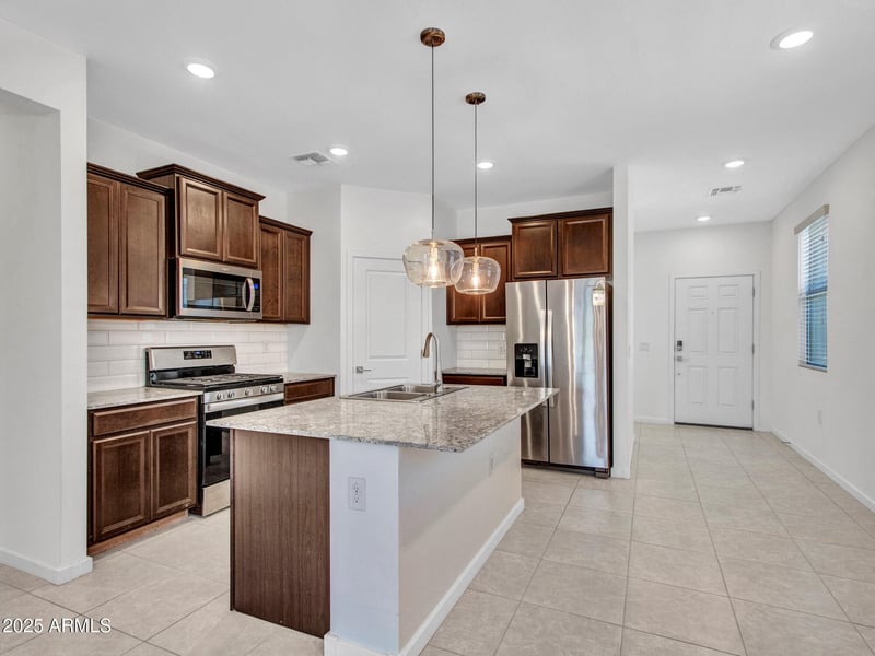 14160 Georgia Dr, Surprise, AZ 85379