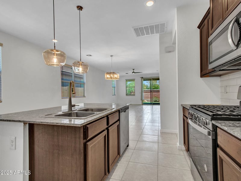 14160 Georgia Dr, Surprise, AZ 85379