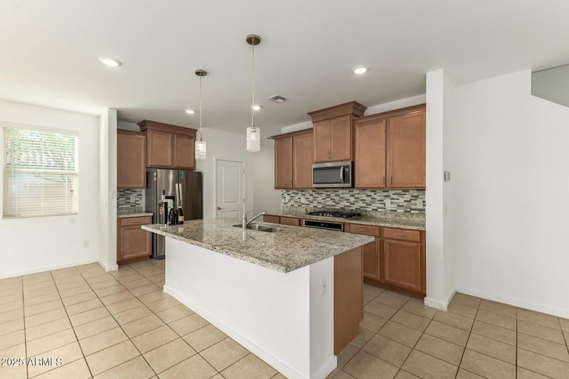 14161 W Voltaire St, Surprise, AZ 85379