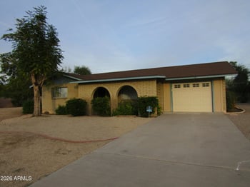 1417 67th St, Mesa, AZ 85205