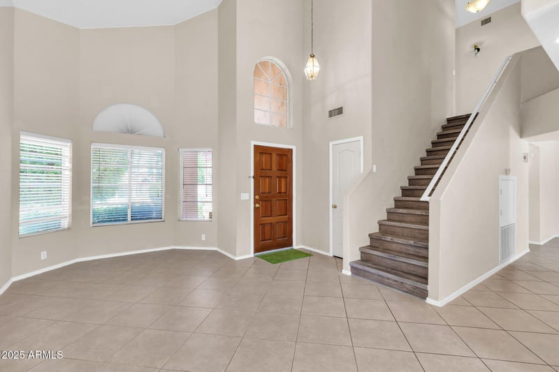 1417 Lake Mirage Ct, Gilbert, AZ 85233