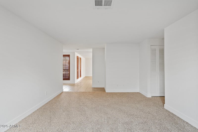 1417 Los Arboles Pl, Chandler, AZ 85224