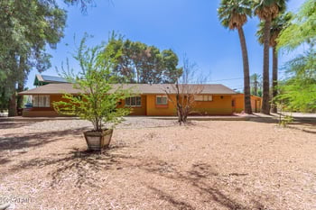 1417 Rose Ln, Phoenix, AZ 85013