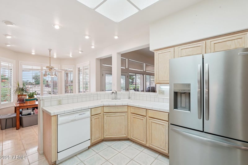 14170 Desert Glen Dr, Sun City West, AZ 85375