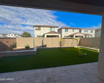 1418 Blue Spruce Ln, Gilbert, AZ 85298