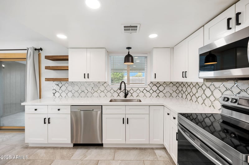 1418 Downing St, Mesa, AZ 85203