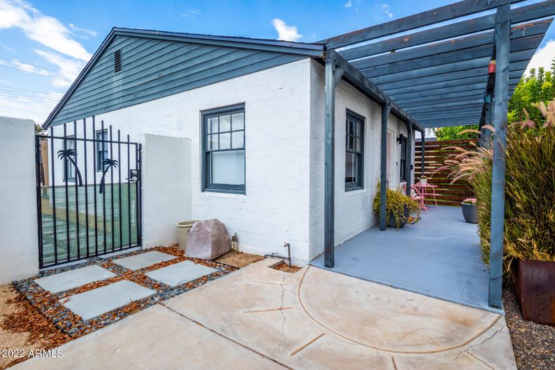 1418 E Edgemont Ave, Phoenix, AZ 85006