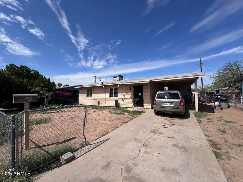 1418 La Salle St, Phoenix, AZ 85040