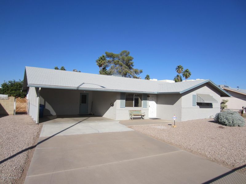 1418 W Bentley St, Mesa, AZ 85201