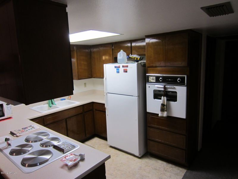 1418 W Bentley St, Mesa, AZ 85201