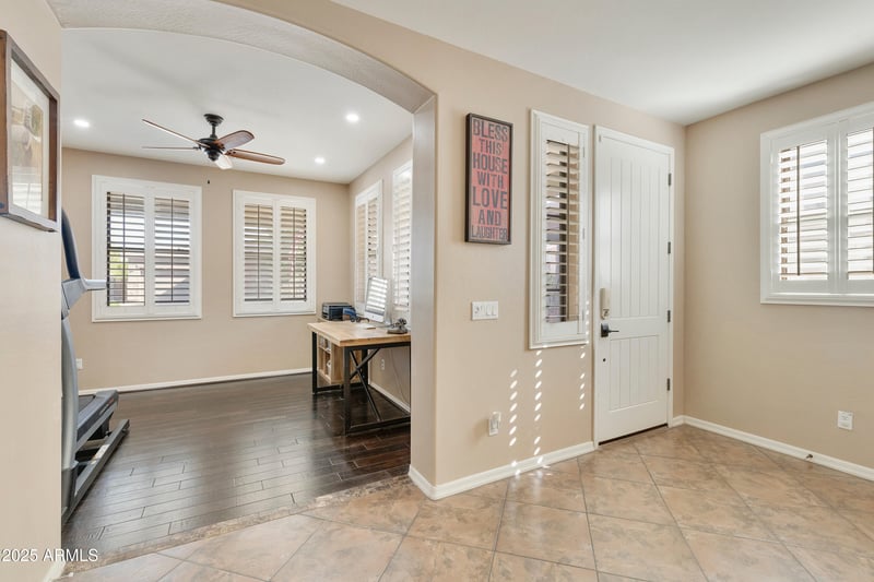 1419 Homestead Ct, Chandler, AZ 85286