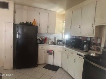 1419 28th Pl, Phoenix, AZ 85008