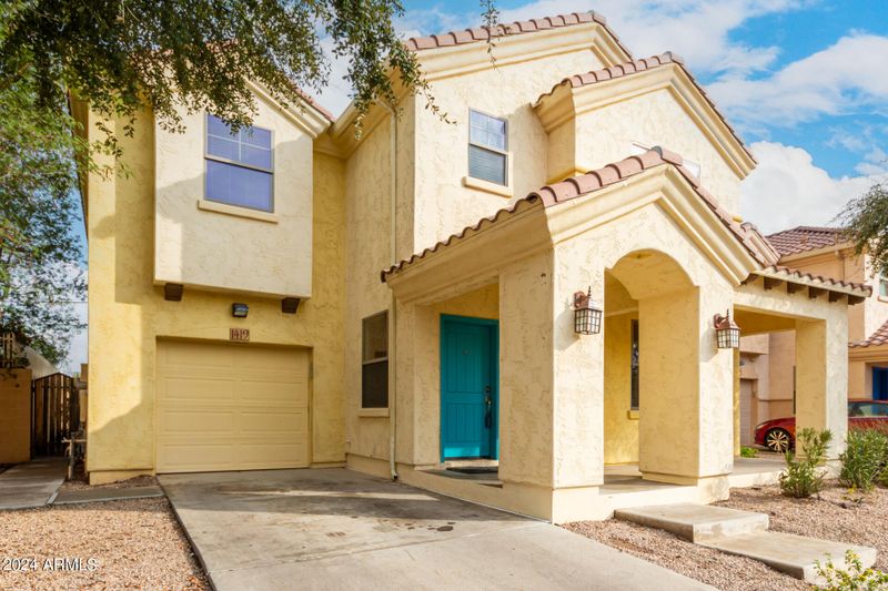 1419 S Newberry Ln, Tempe, AZ 85281