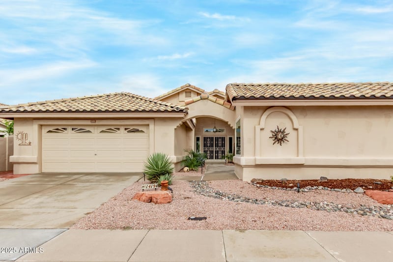 14194 Mountain Laurel Trl, Surprise, AZ 85374