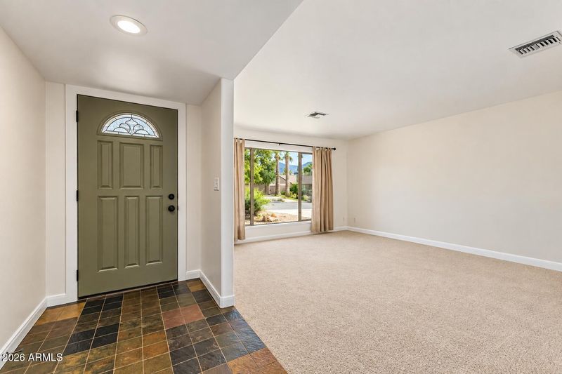 142 E Voltaire Ave, Phoenix, AZ 85022