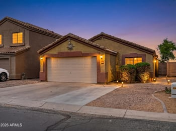 142 110th St, Mesa, AZ 85208