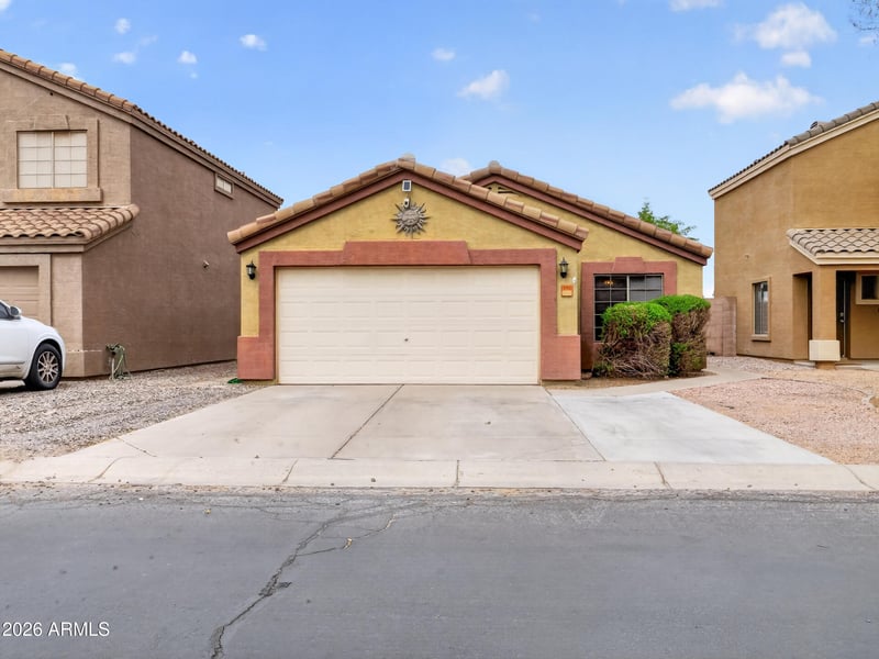 142 110th St, Mesa, AZ 85208