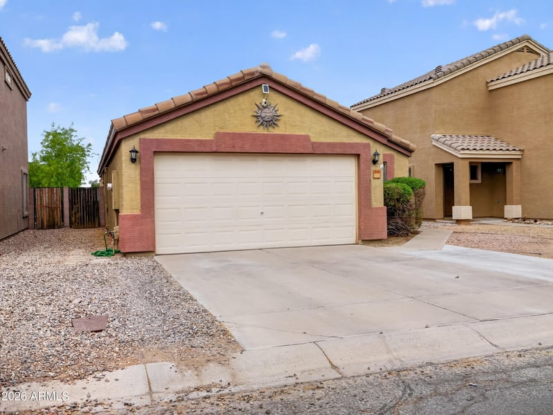 142 110th St, Mesa, AZ 85208