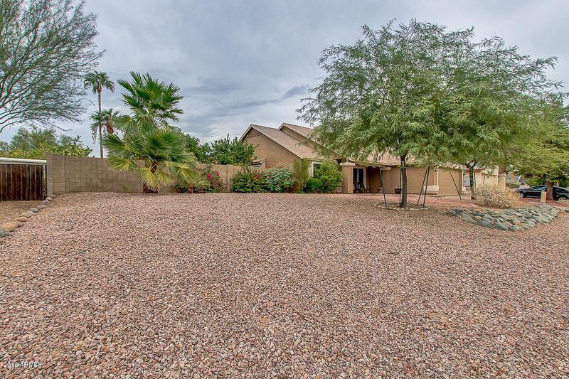 1420 E Utopia Rd, Phoenix, AZ 85024