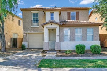 1420 Sonrisas St, Phoenix, AZ 85040