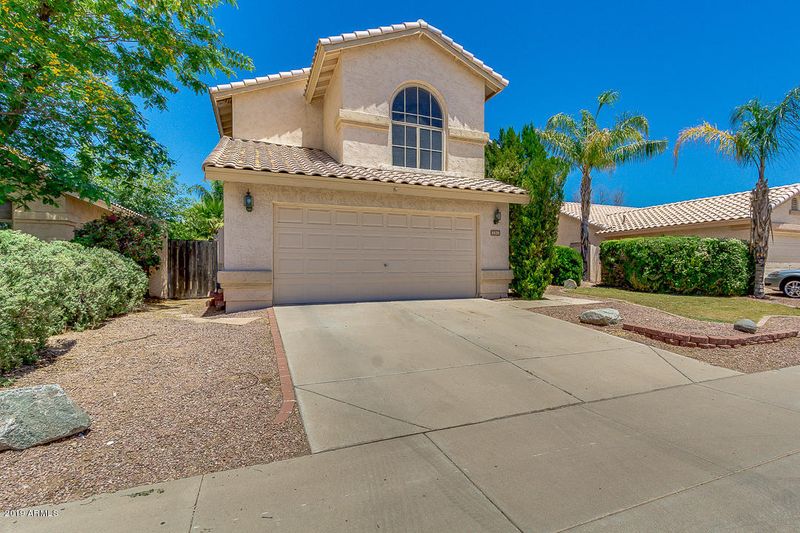 1420 W Canary Way, Chandler, AZ 85286