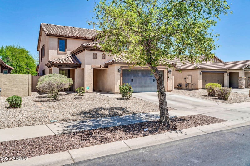 14200 Larkspur Dr, Surprise, AZ 85379