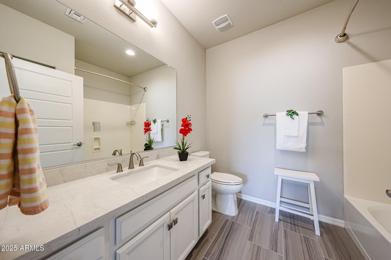 14200 Village Pw #113, Litchfield Park, AZ 85340