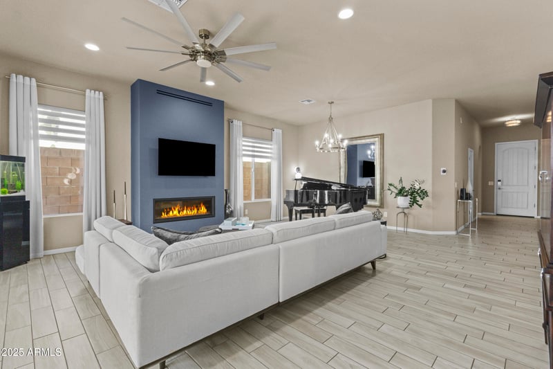 14200 Village Pw #2046, Litchfield Park, AZ 85340