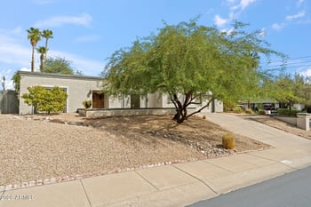 14201 N 11th Way, Phoenix, AZ 85022