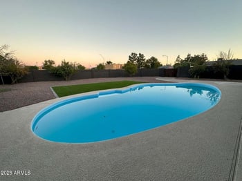 14201 N 55th Dr, Glendale, AZ 85306