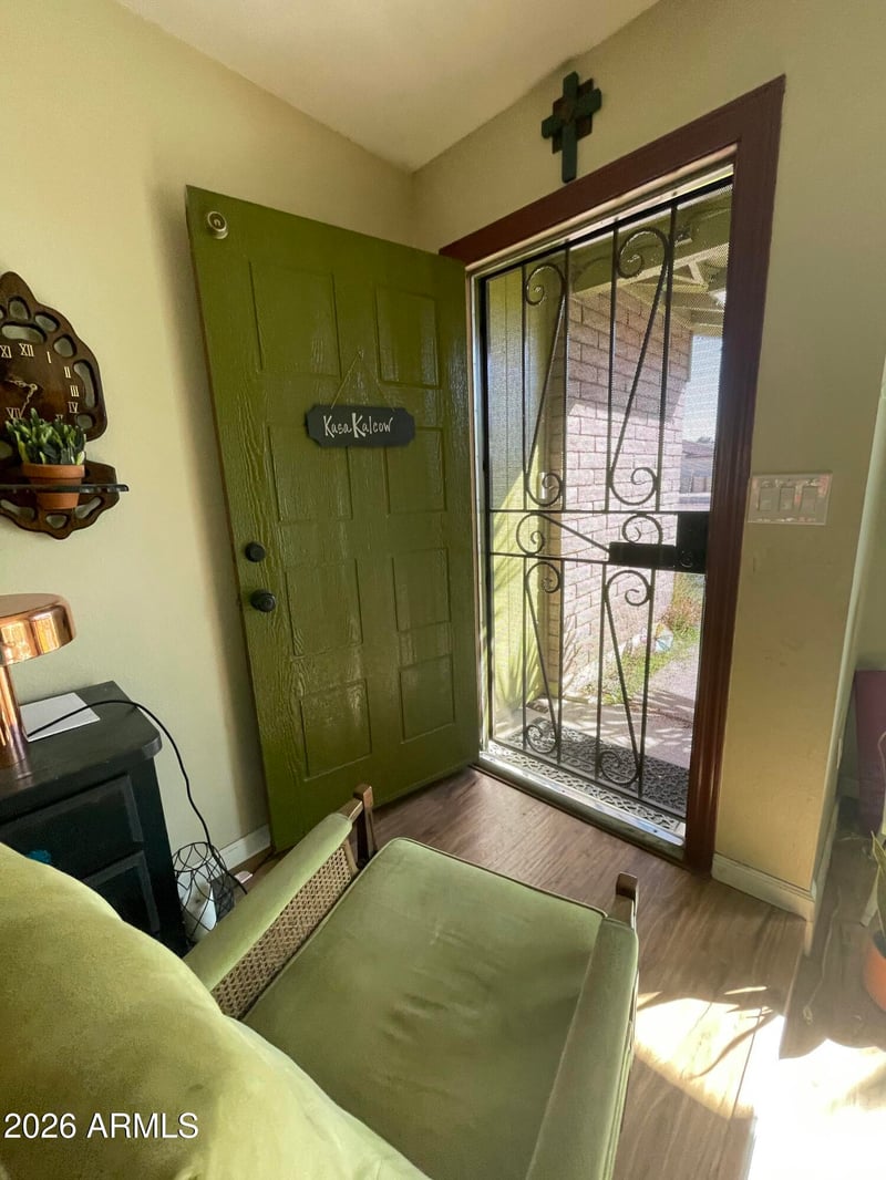 14202 58th Dr, Glendale, AZ 85306