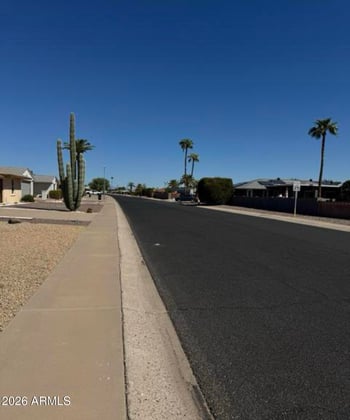 14202 N Lakeforest Dr, Sun City, AZ 85351