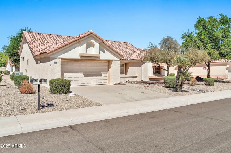 14204 Wagon Wheel Dr, Sun City West, AZ 85375