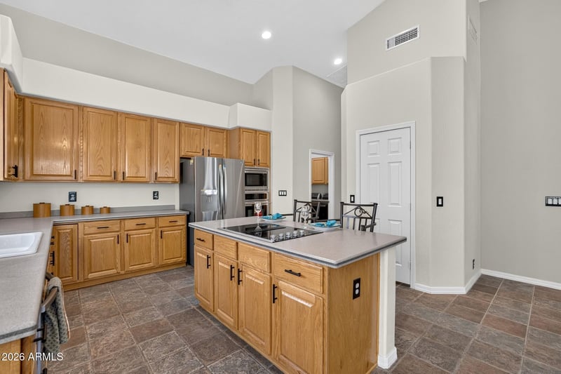 14206 S 12th Pl, Phoenix, AZ 85048