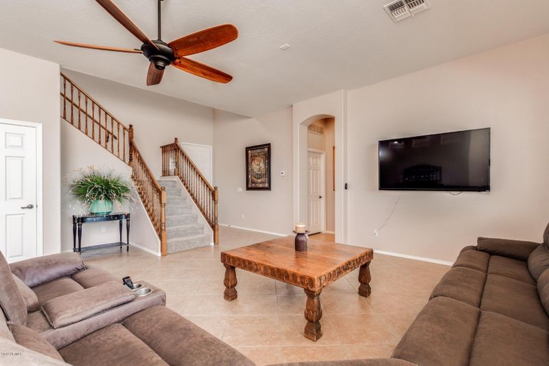 14207 N 138th Dr, Surprise, AZ 85379