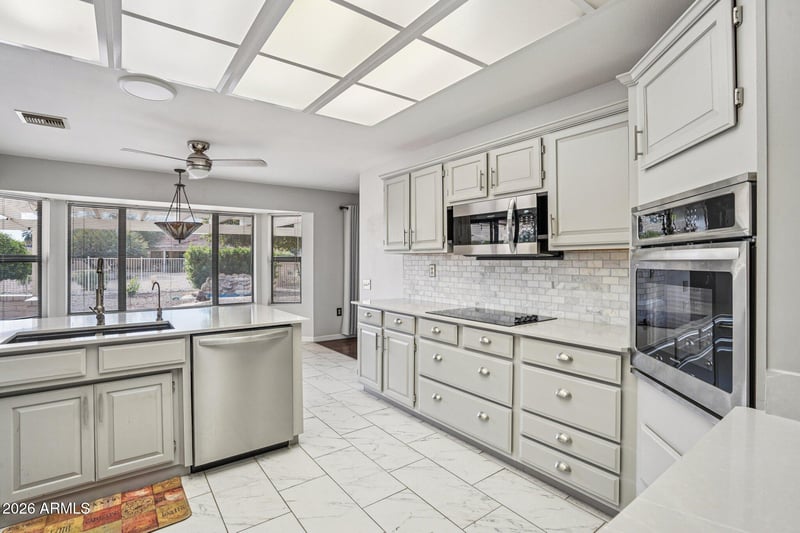 14207 Antelope Dr, Sun City West, AZ 85375