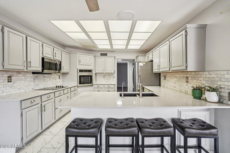 14207 W Antelope Dr, Sun City West, AZ 85375